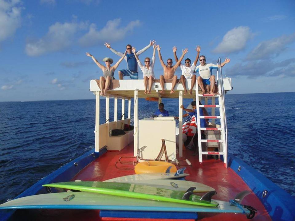 Reveries Maldives Gan  Exterior photo